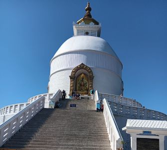 J09-09 Stupa de la paix