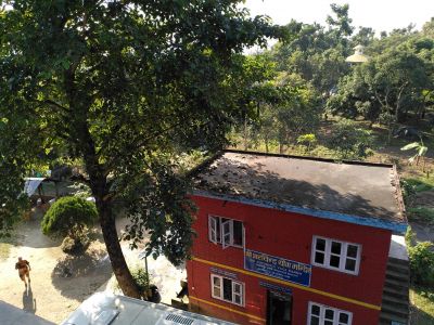 J12-09 Vue partielle de l'ashram