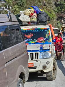 J16-06 Gros embouteillages à hauteur du temple
