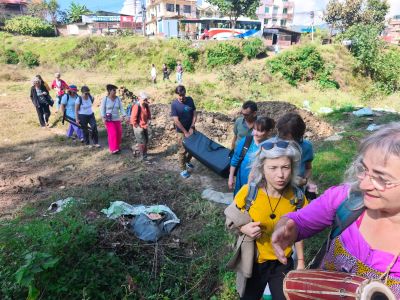 J02-01 En marche vers la première école