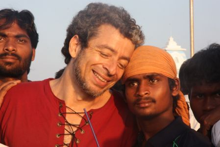Cap Comorin, concert au lever du soleil - Rencontre