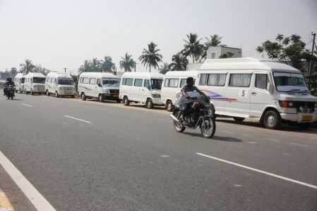 Les bus de la Caravane