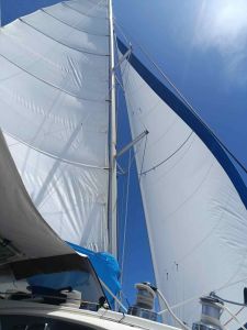 J12-01-Toutes voiles dehors