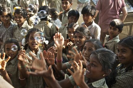 Salem Ecole tribale dans les collines - ...et les enfants adorent ça !