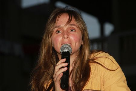 Cathy présente la Caravane