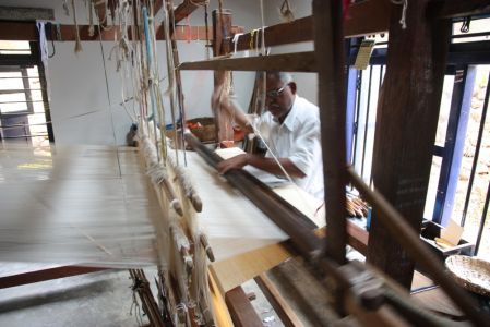 Village des arts - Atelier de tissage traditionnel