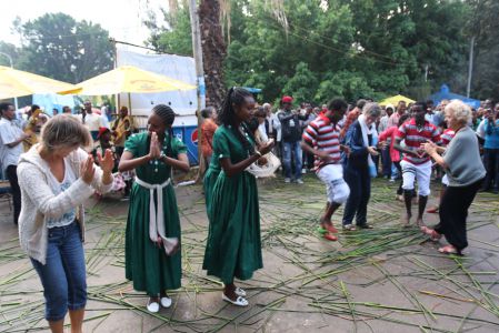 Danse partagée avec les caravaniers
