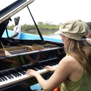Cathy au piano