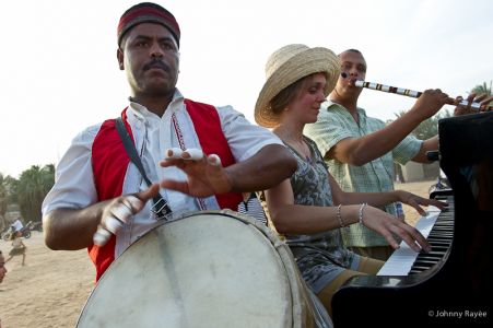 Trio improvisé dans l'oasis